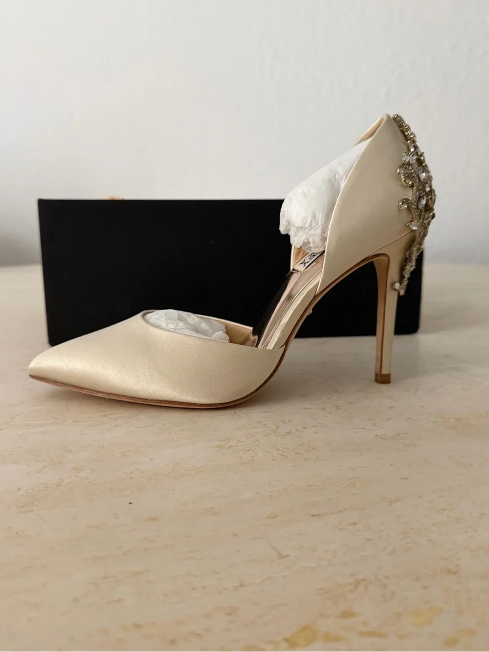 Badgley Mischka champagne satin